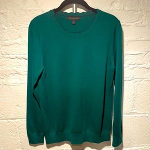 Banana Republic green crewneck sweater size M NWOT